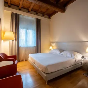 Annunziata Hotel Ferrare